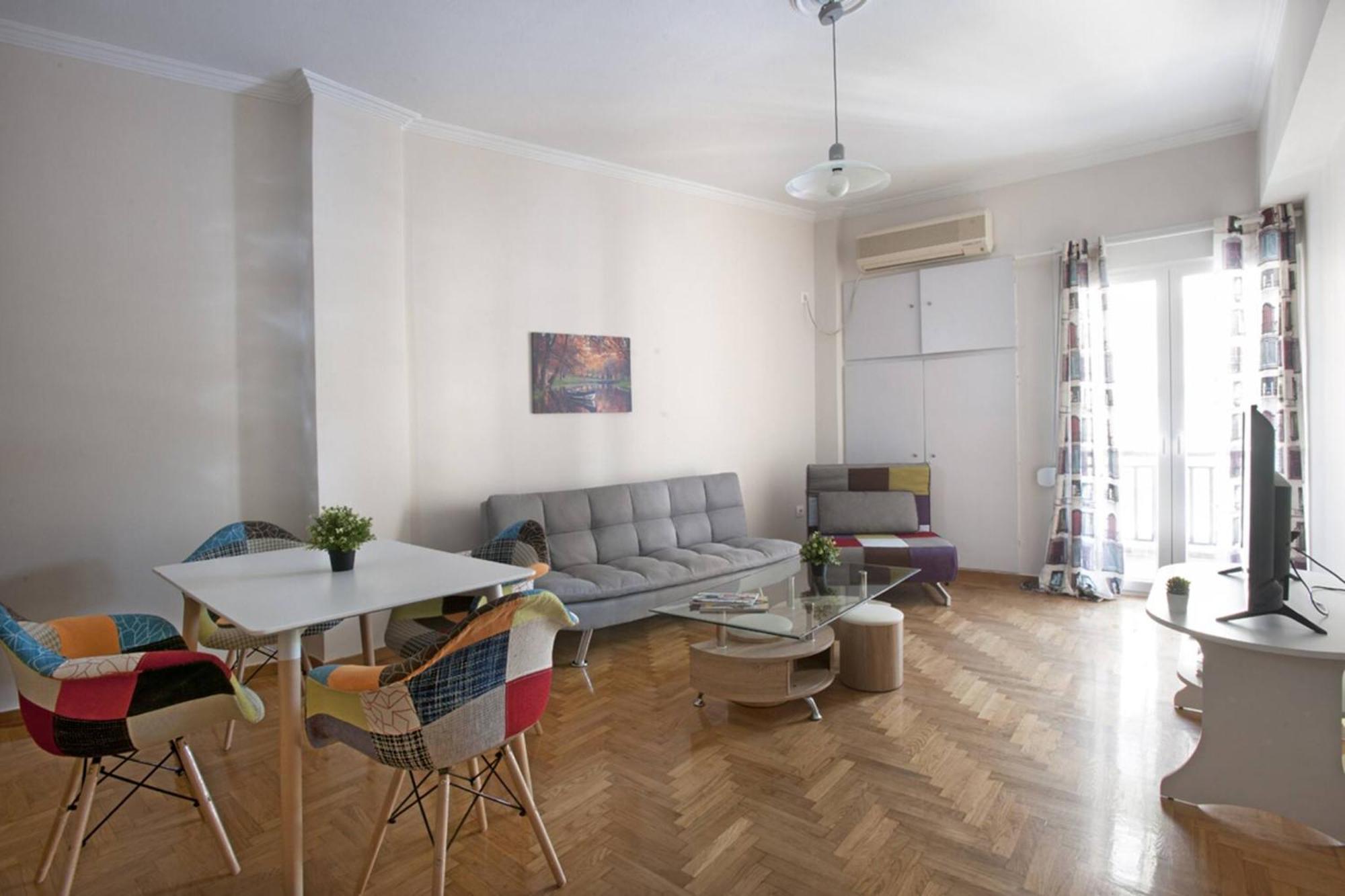 Pop art apartment at Koukaki Athena Bagian luar foto